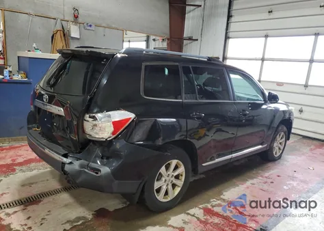 2013 Toyota Highlander Base из США, поврежденный, VIN 5TDBK3EH3DS201574